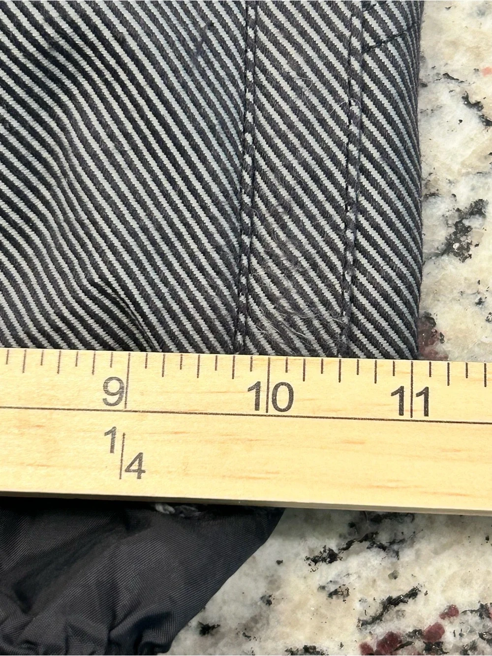 Burton The White Collection DryRide Striped Men's Gray Snowboard Ski Pants L